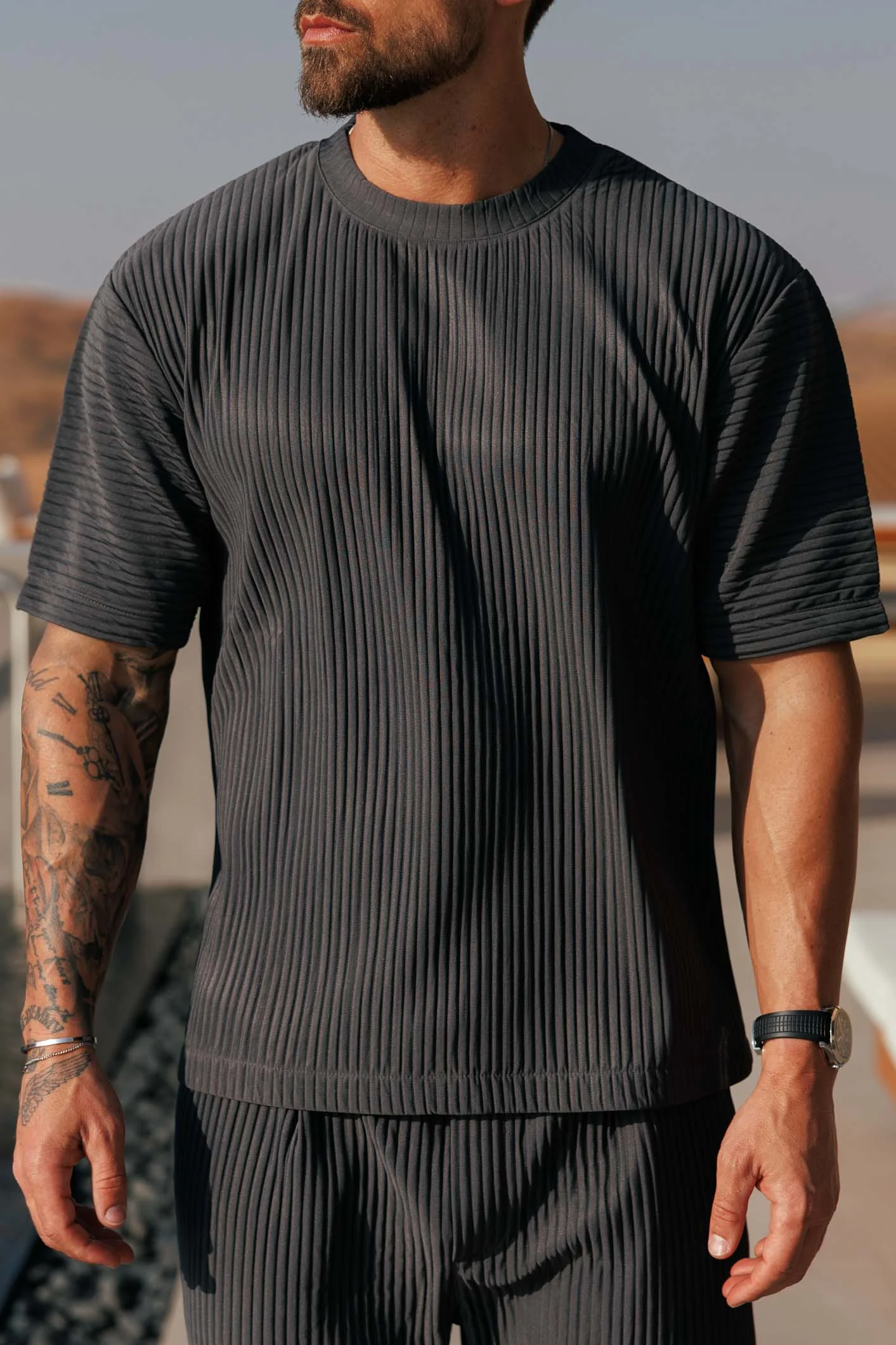 BASIC T-SHIRTS BEST SELLERS
